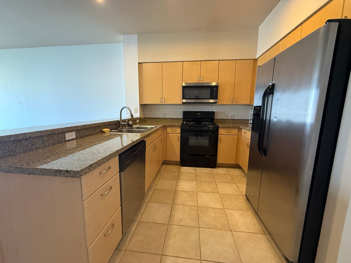 445 Island Ave #613 - San Diego - California - 1 bed, 1 bath rental property