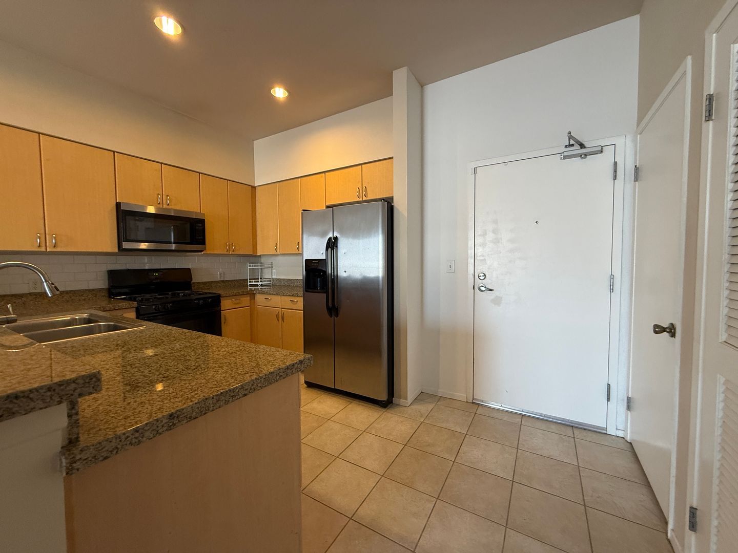 445 Island Ave #613 - San Diego - California - 1 bed, 1 bath rental property