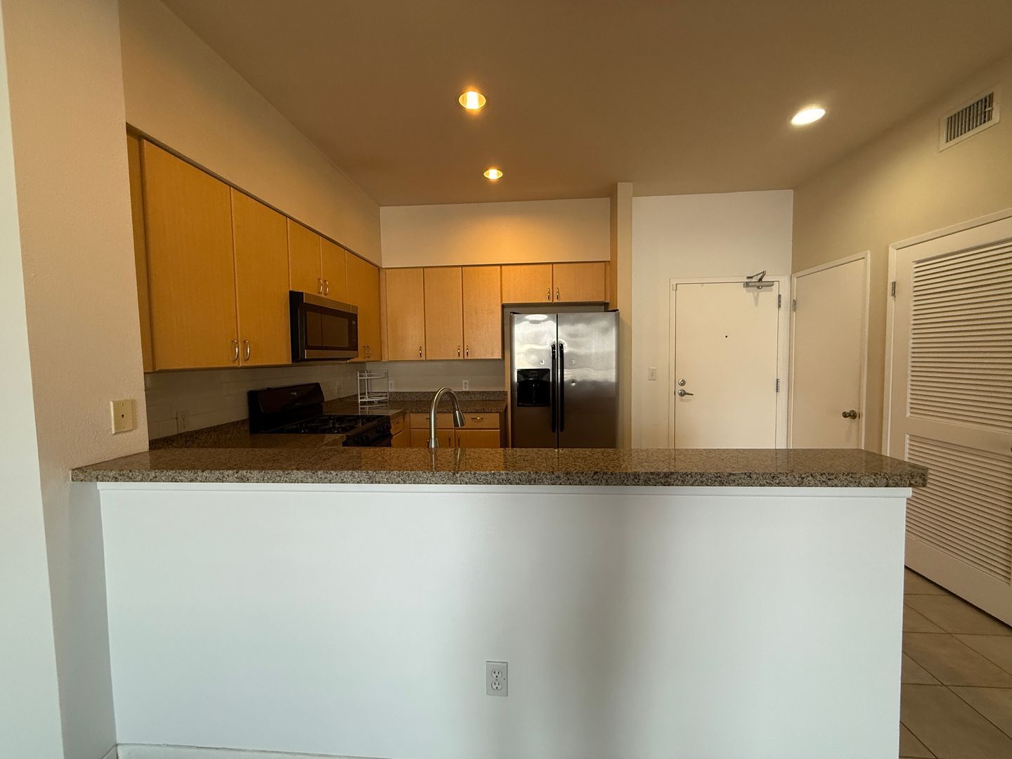 445 Island Ave #613 - San Diego - California - 1 bed, 1 bath rental property