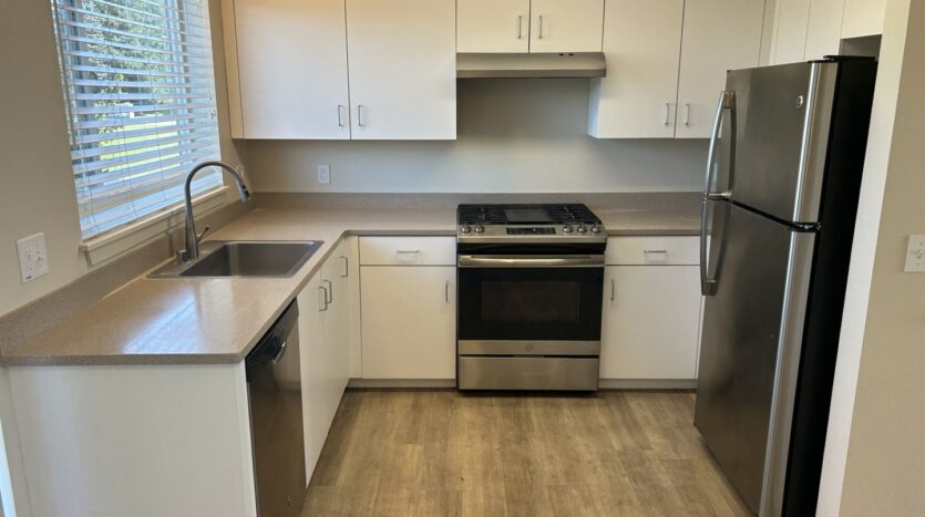 445 Southwest Blvd. #11 - Rohnert Park - California - 2 bed, 1.5 bath rental property