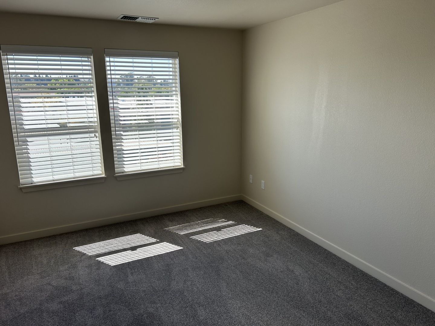 445 Southwest Blvd. #11 - Rohnert Park - California - 2 bed, 1.5 bath rental property