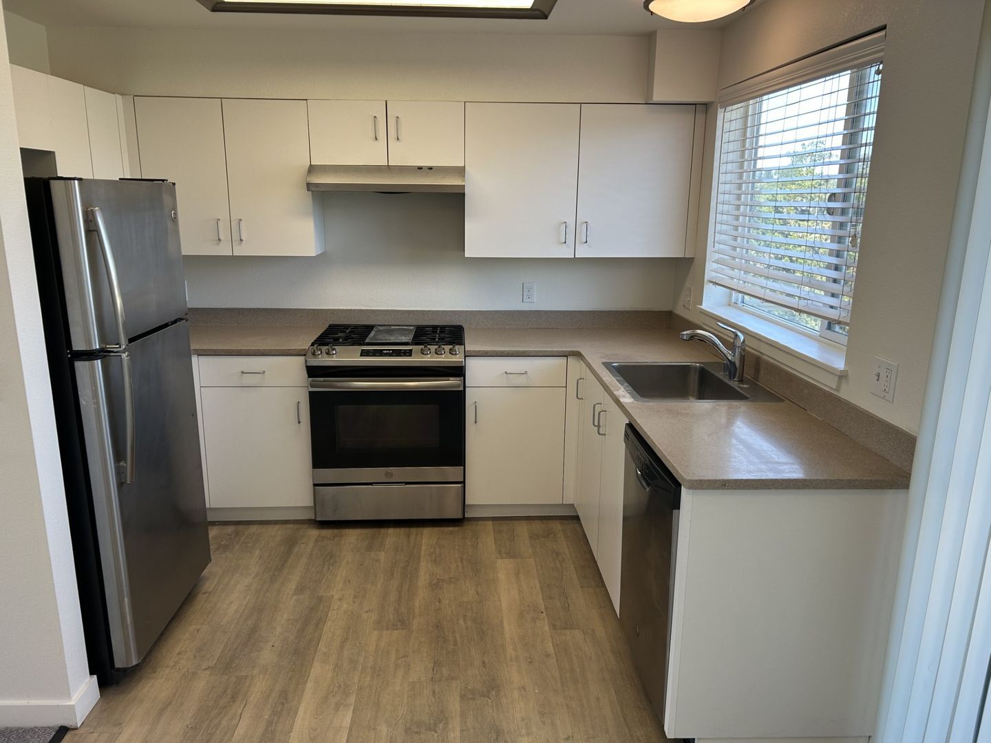 445 Southwest Blvd. #11 - Rohnert Park - California - 2 bed, 1.5 bath rental property