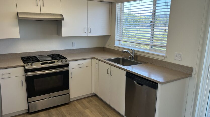 445 Southwest Blvd. #11 - Rohnert Park - California - 2 bed, 1.5 bath rental property