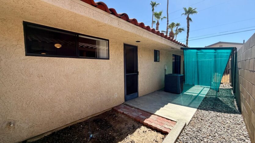 44600 San Rafael Avenue - Unit 05 - Palm Desert - California - 2 bed, 1 bath rental property
