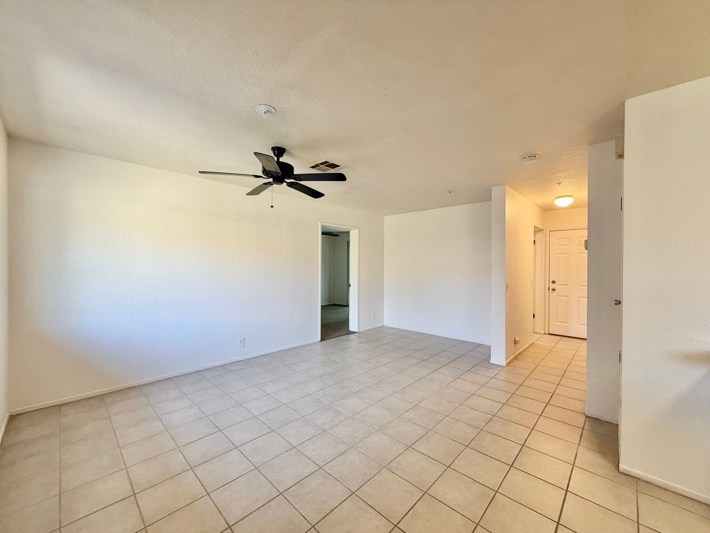 44600 San Rafael Avenue - Unit 05 - Palm Desert - California - 2 bed, 1 bath rental property