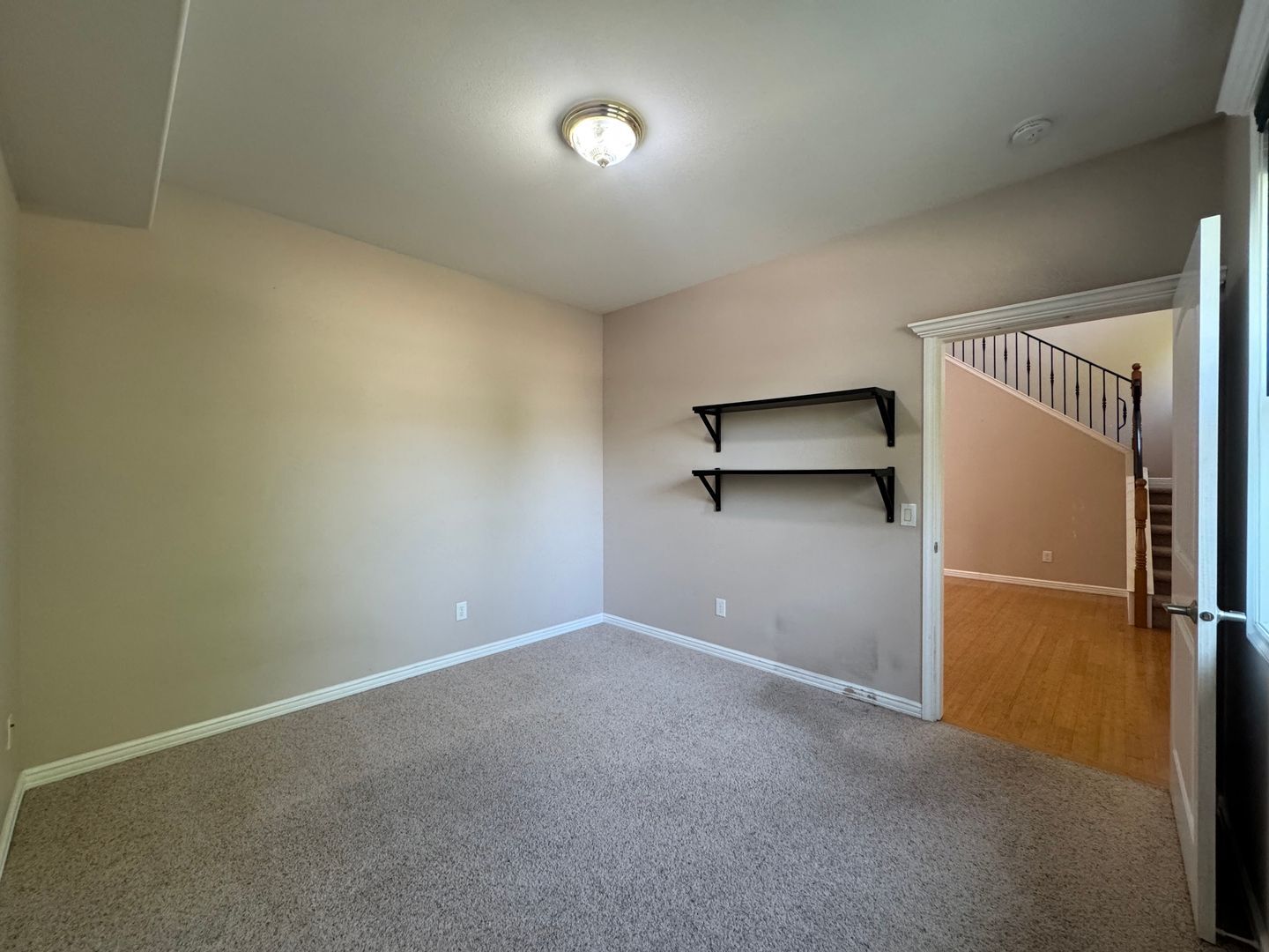 4467 Castlerock Dr - Blaine - Washington - 4 bed, 2 bath rental property