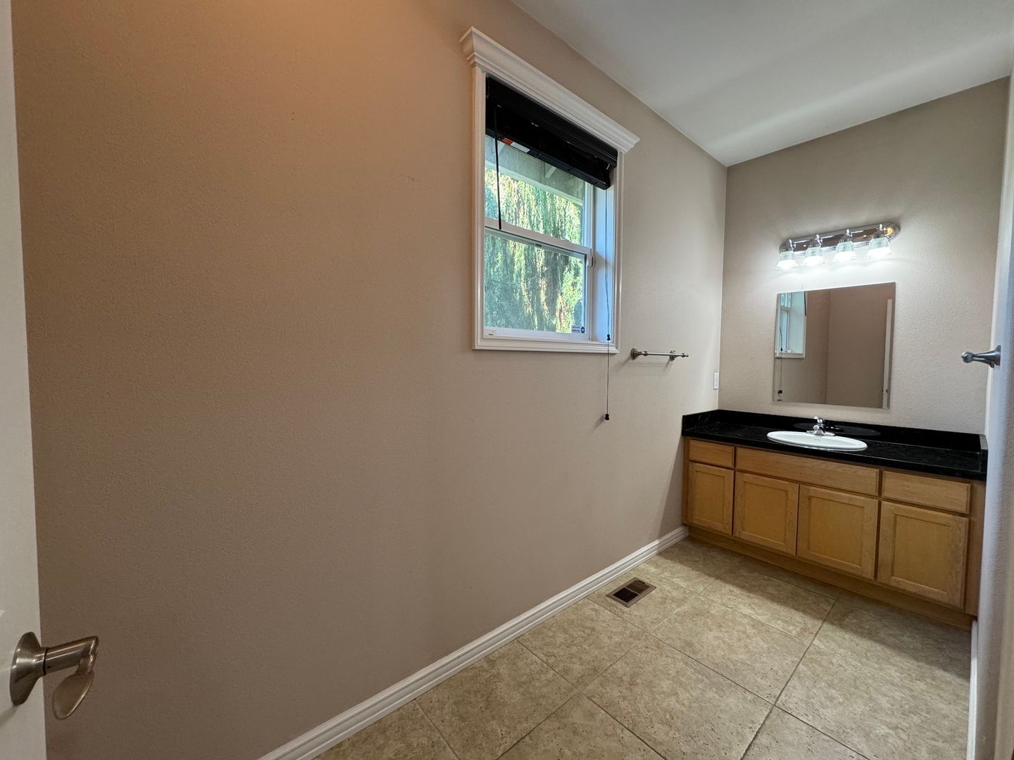4467 Castlerock Dr - Blaine - Washington - 4 bed, 2 bath rental property