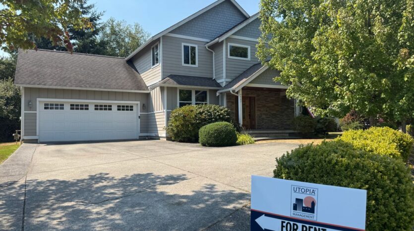 4467 Castlerock Dr - Blaine - Washington - 4 bed, 2 bath rental property