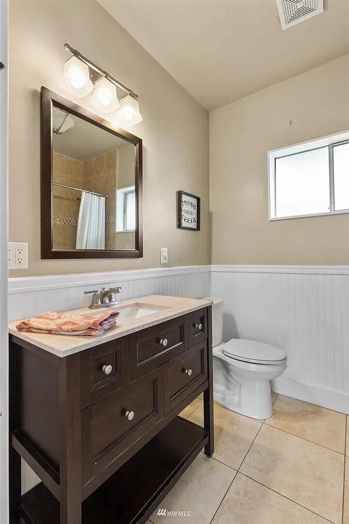 4514 S J Street - Tacoma - Washington - 2 bed, 1 bath rental property