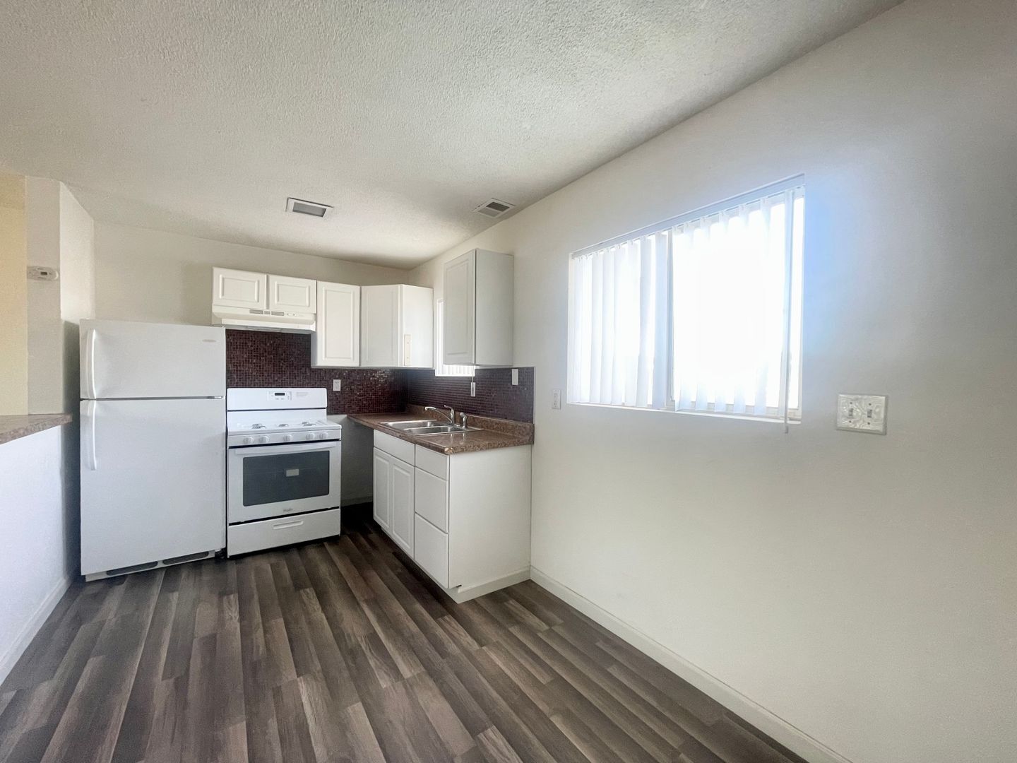 45371 Park Street – Unit 4