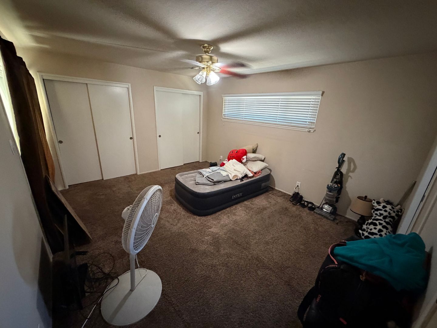 4752 Crestview Dr - Carmichael - California - 4 bed, 3 bath rental property