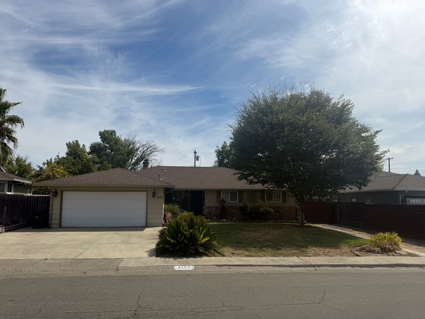 4752 Crestview Dr - Carmichael - California - 4 bed, 3 bath rental property