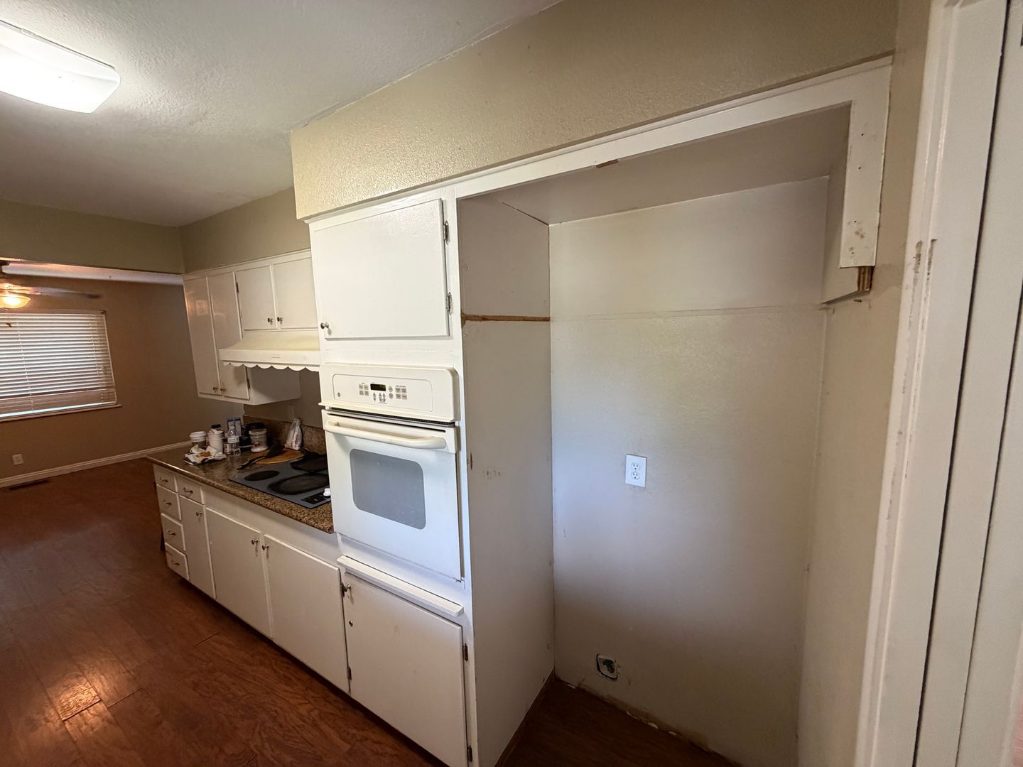 4752 Crestview Dr - Carmichael - California - 4 bed, 3 bath rental property