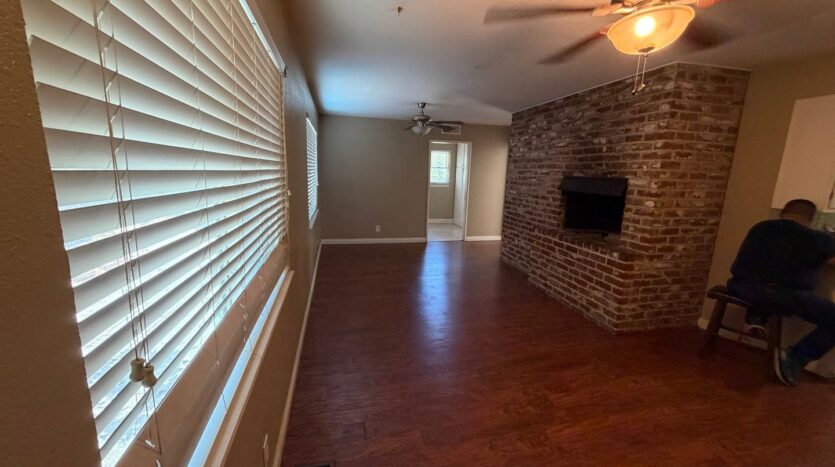 4752 Crestview Dr - Carmichael - California - 4 bed, 3 bath rental property