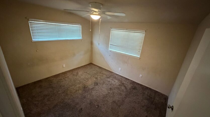 4752 Crestview Dr - Carmichael - California - 4 bed, 3 bath rental property