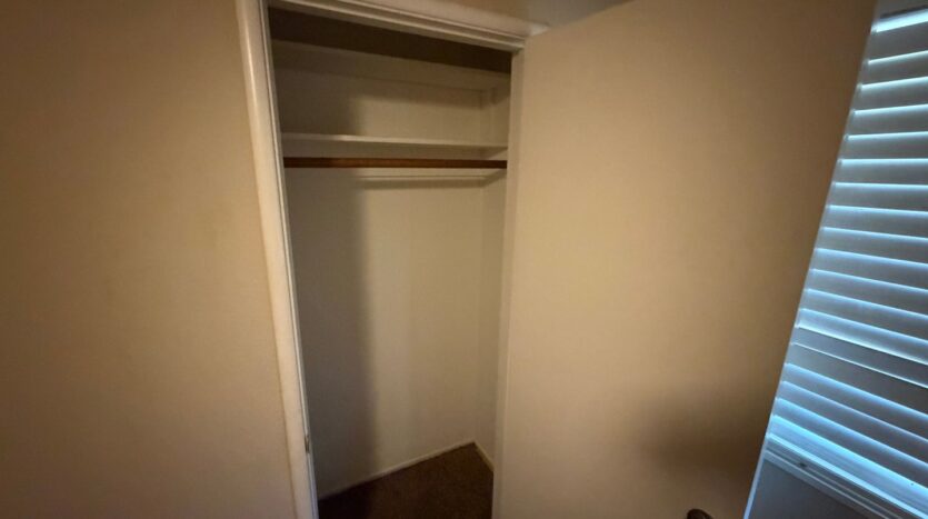4752 Crestview Dr - Carmichael - California - 4 bed, 3 bath rental property