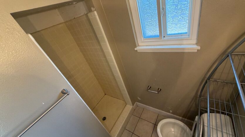 4752 Crestview Dr - Carmichael - California - 4 bed, 3 bath rental property