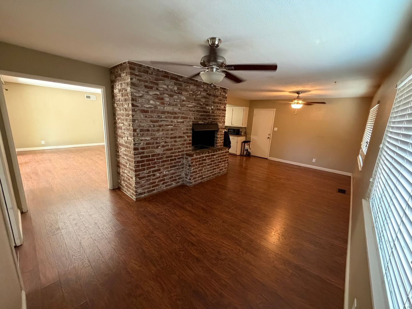 4752 Crestview Dr - Carmichael - California - 4 bed, 3 bath rental property