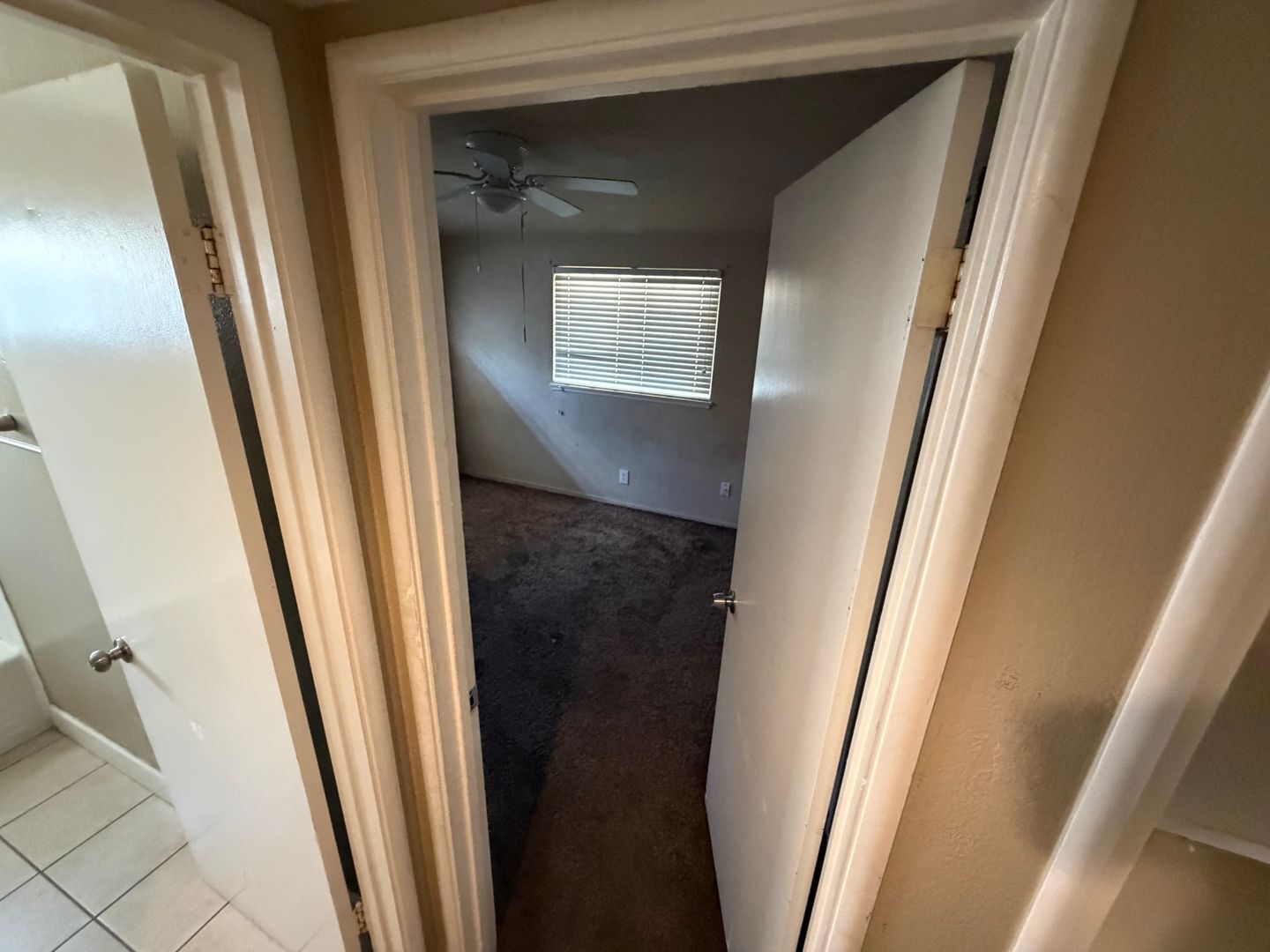 4752 Crestview Dr - Carmichael - California - 4 bed, 3 bath rental property