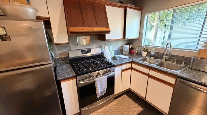 4834 Hollow Corner Road #302 - Culver City - California - 3 bed, 2 bath rental property
