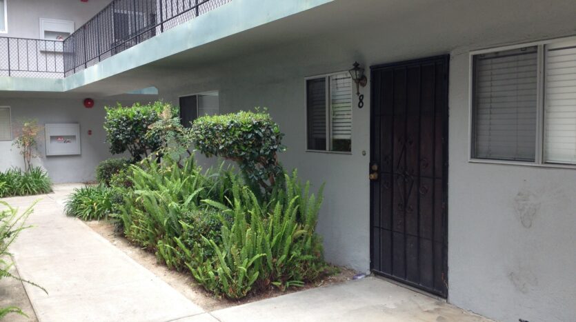 4885 Cole Street #8 - San Diego - California - 3 bed, 1.5 bath rental property