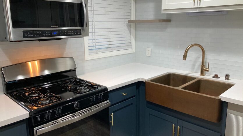 4903 Indian Wood Rd #110 - Culver City - California - 2 bed, 2 bath rental property
