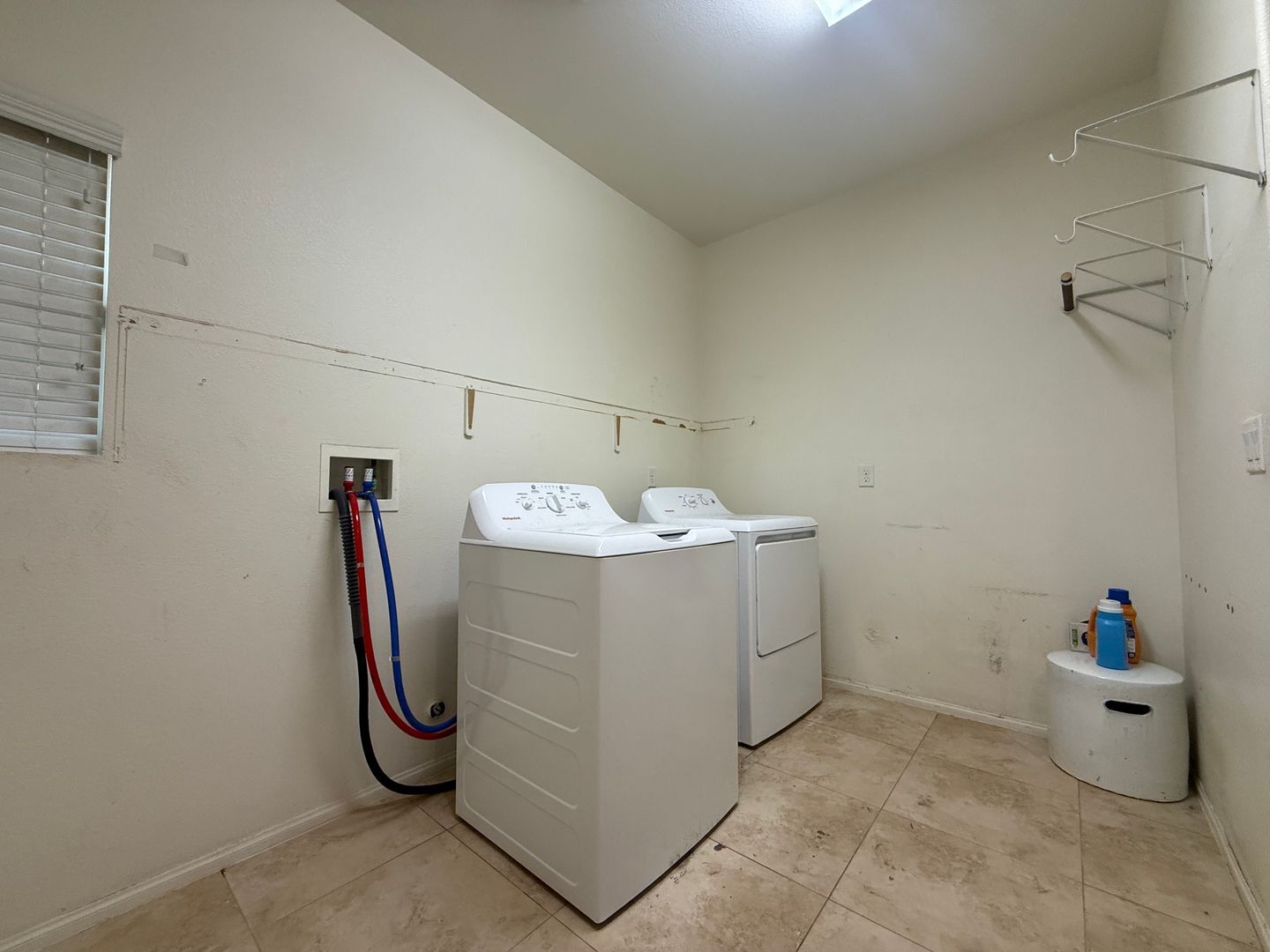 4957 Harold Street - North Las Vegas - Nevada - 5 bed, 3 bath rental property