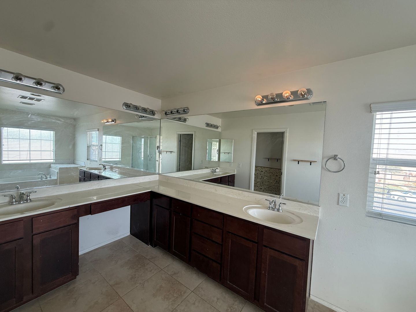 4957 Harold Street - North Las Vegas - Nevada - 5 bed, 3 bath rental property