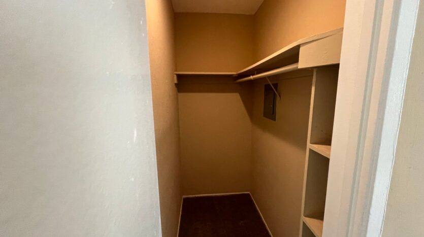 5065 W. Point Loma Blvd -C - San Diego - California - 1 bed, 1 bath rental property