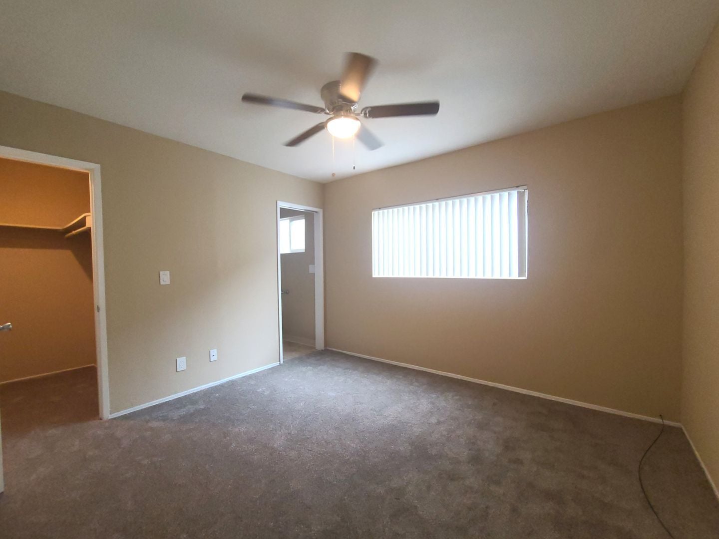 5065 W. Point Loma Blvd -C - San Diego - California - 1 bed, 1 bath rental property