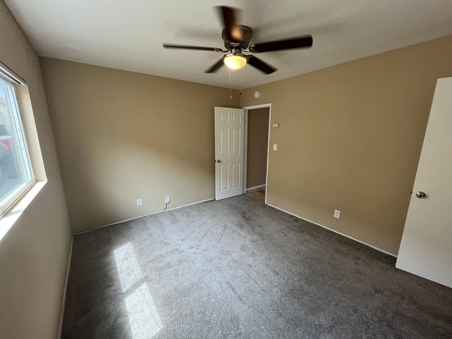 5065 W. Point Loma Blvd -C - San Diego - California - 1 bed, 1 bath rental property