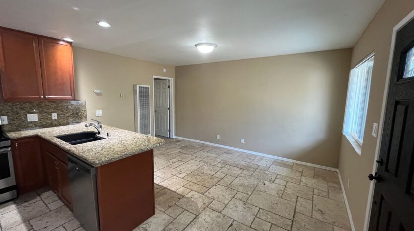 5065 W. Point Loma Blvd -C - San Diego - California - 1 bed, 1 bath rental property