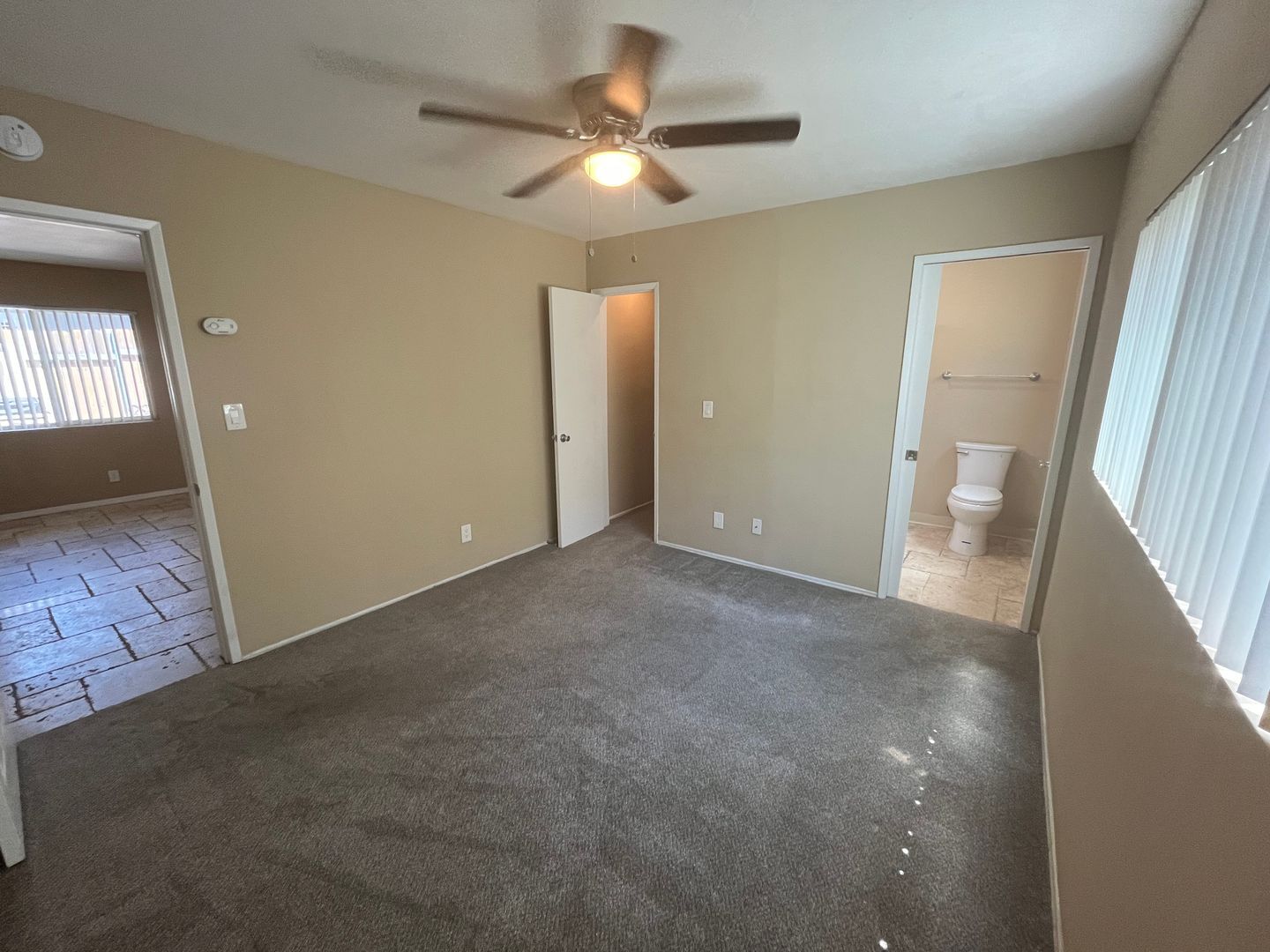 5065 W. Point Loma Blvd -C - San Diego - California - 1 bed, 1 bath rental property