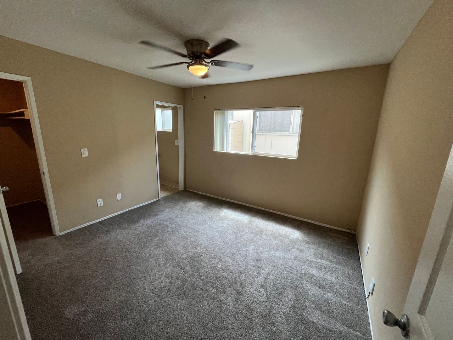 5065 W. Point Loma Blvd -C - San Diego - California - 1 bed, 1 bath rental property