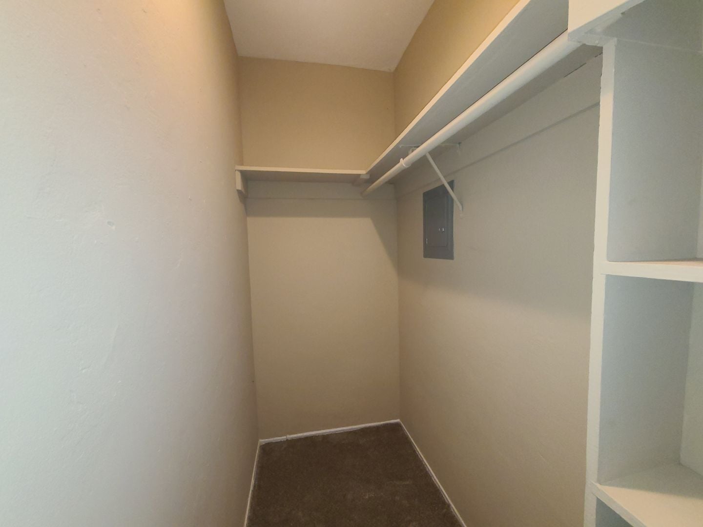 5065 W. Point Loma Blvd -C - San Diego - California - 1 bed, 1 bath rental property