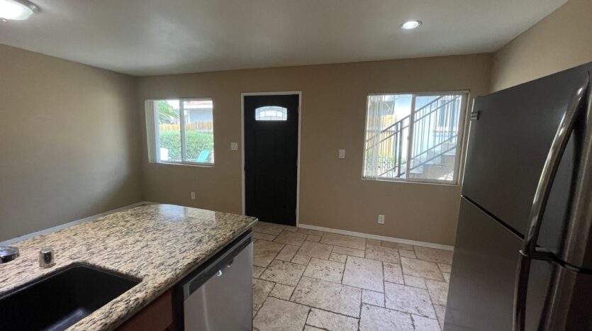 5065 W. Point Loma Blvd -C - San Diego - California - 1 bed, 1 bath rental property
