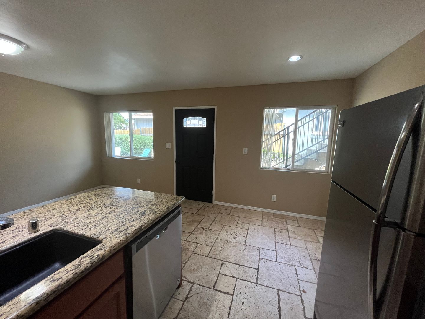 5065 W. Point Loma Blvd -C - San Diego - California - 1 bed, 1 bath rental property