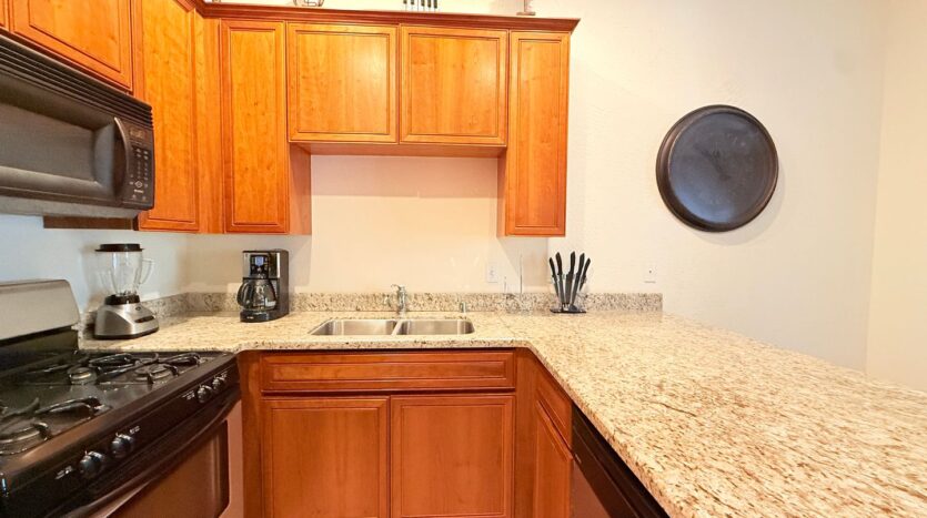 50650 Santa Rosa Plaza Unit 1 - La Quinta - California - 1 bed, 1 bath rental property