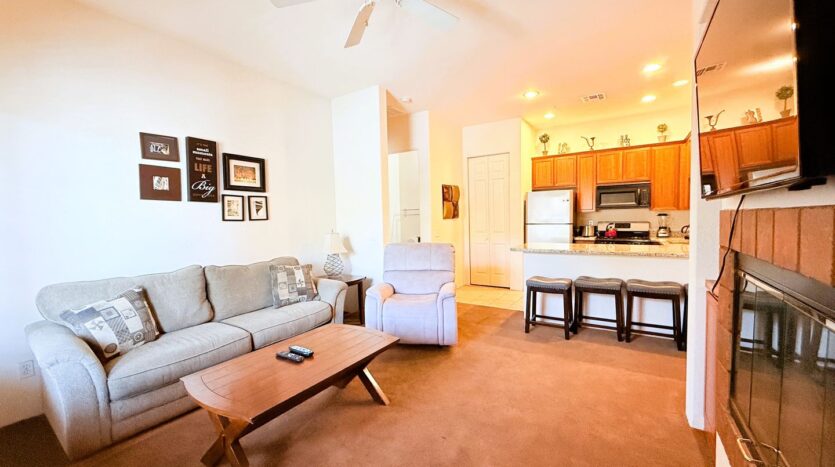 50650 Santa Rosa Plaza Unit 1 - La Quinta - California - 1 bed, 1 bath rental property