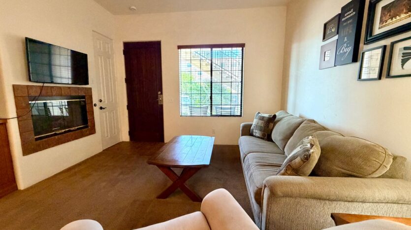 50650 Santa Rosa Plaza Unit 1 - La Quinta - California - 1 bed, 1 bath rental property