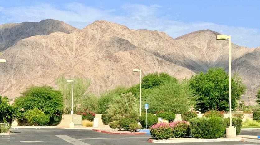 50650 Santa Rosa Plaza Unit 1 - La Quinta - California - 1 bed, 1 bath rental property