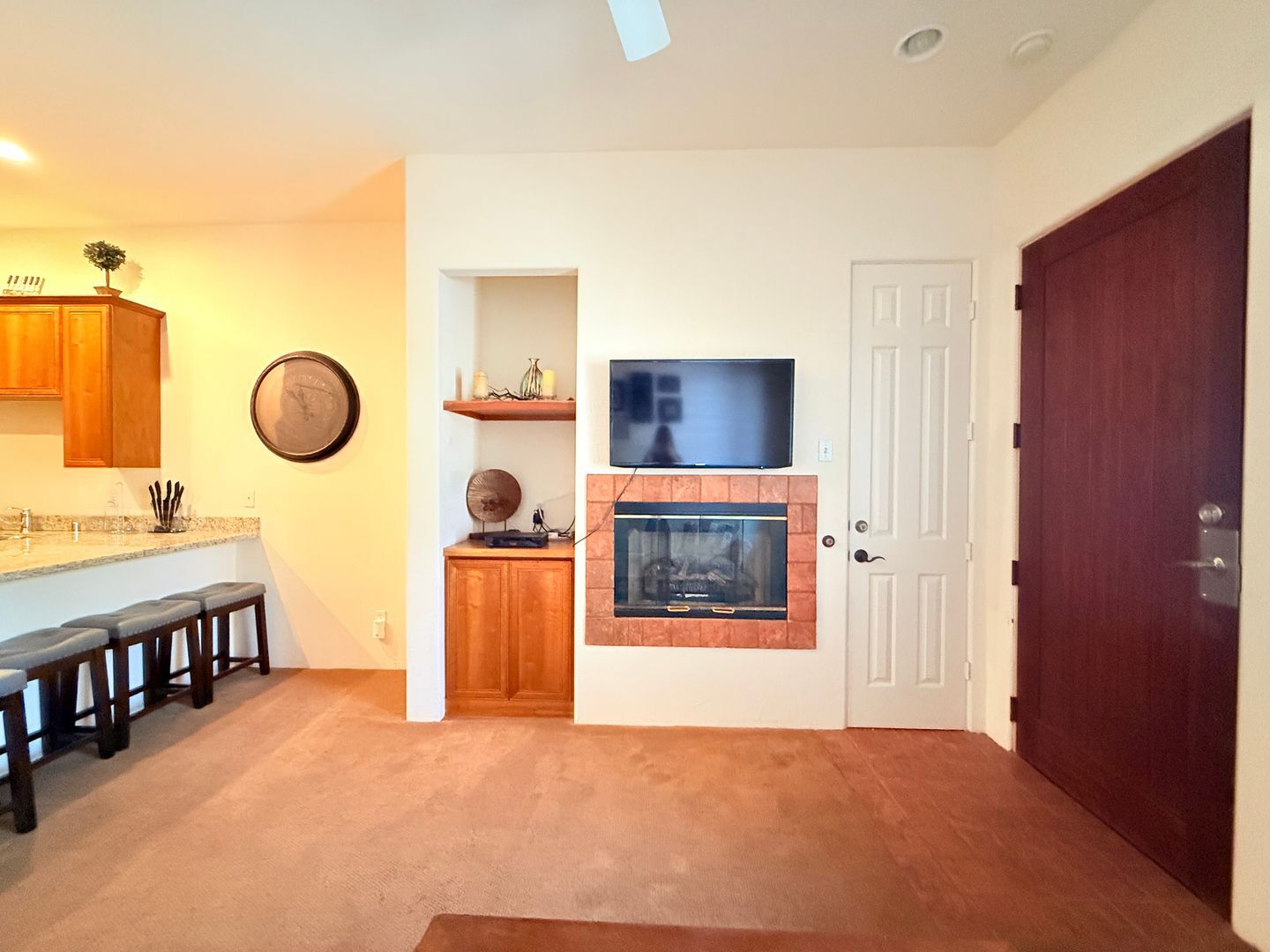 50650 Santa Rosa Plaza Unit 1 - La Quinta - California - 1 bed, 1 bath rental property