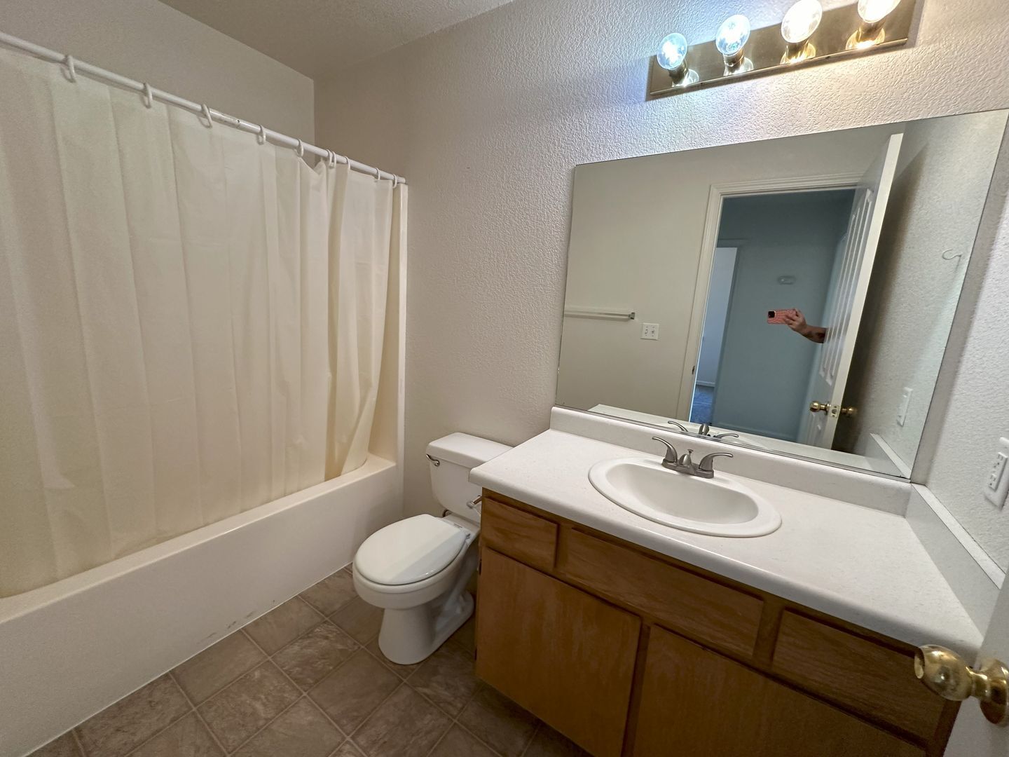 515 Howard Court - Susanville - California - 3 bed, 2 bath rental property