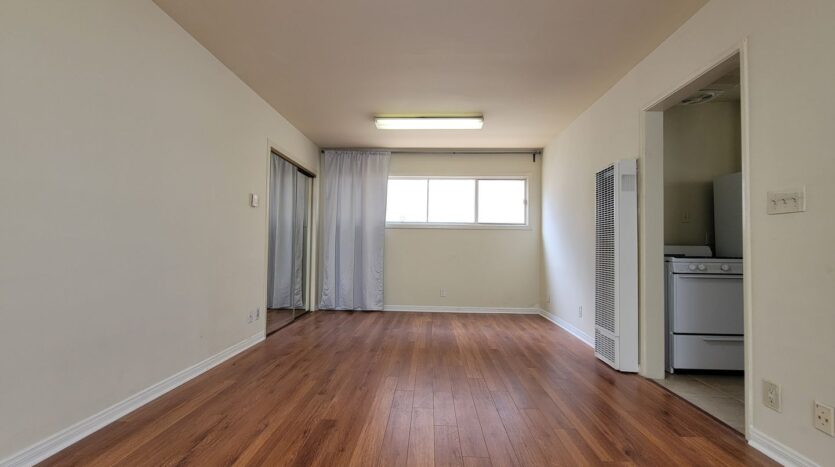 5165- 5165 1/2 Santa Monica Blvd. - Los Angeles - California - 1 bed, 1 bath rental property