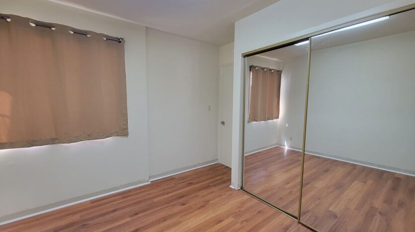 5165- 5165 1/2 Santa Monica Blvd. - Los Angeles - California - 1 bed, 1 bath rental property