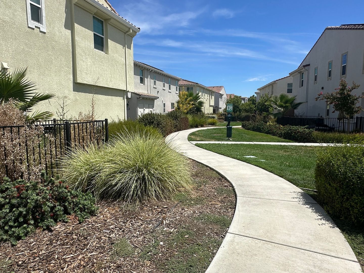 5301 E Commerce Way  #62102  - Sacramento - California - 3 bed, 2 bath rental property