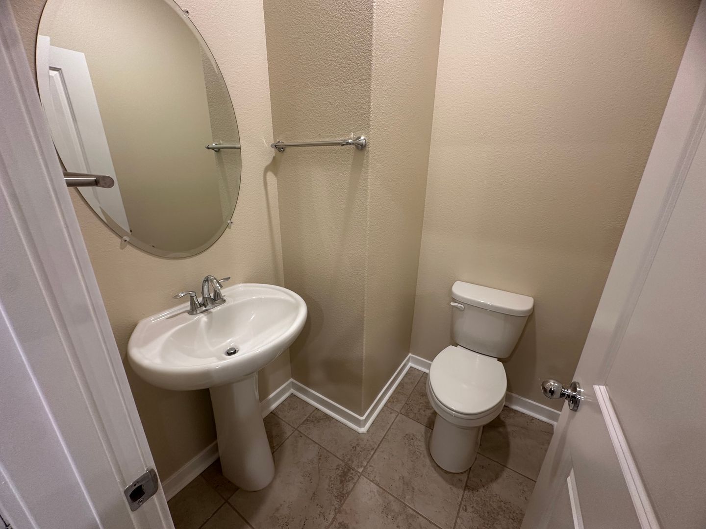 5301 E Commerce Way  #62102  - Sacramento - California - 3 bed, 2 bath rental property