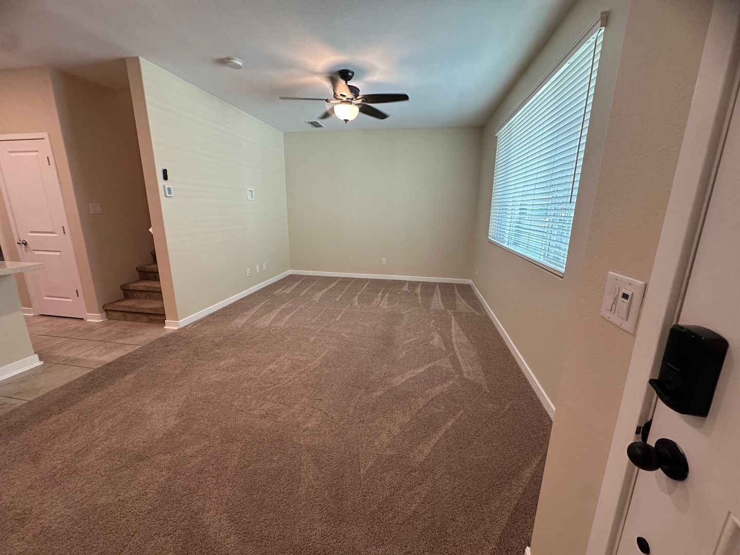5301 E Commerce Way  #62102  - Sacramento - California - 3 bed, 2 bath rental property
