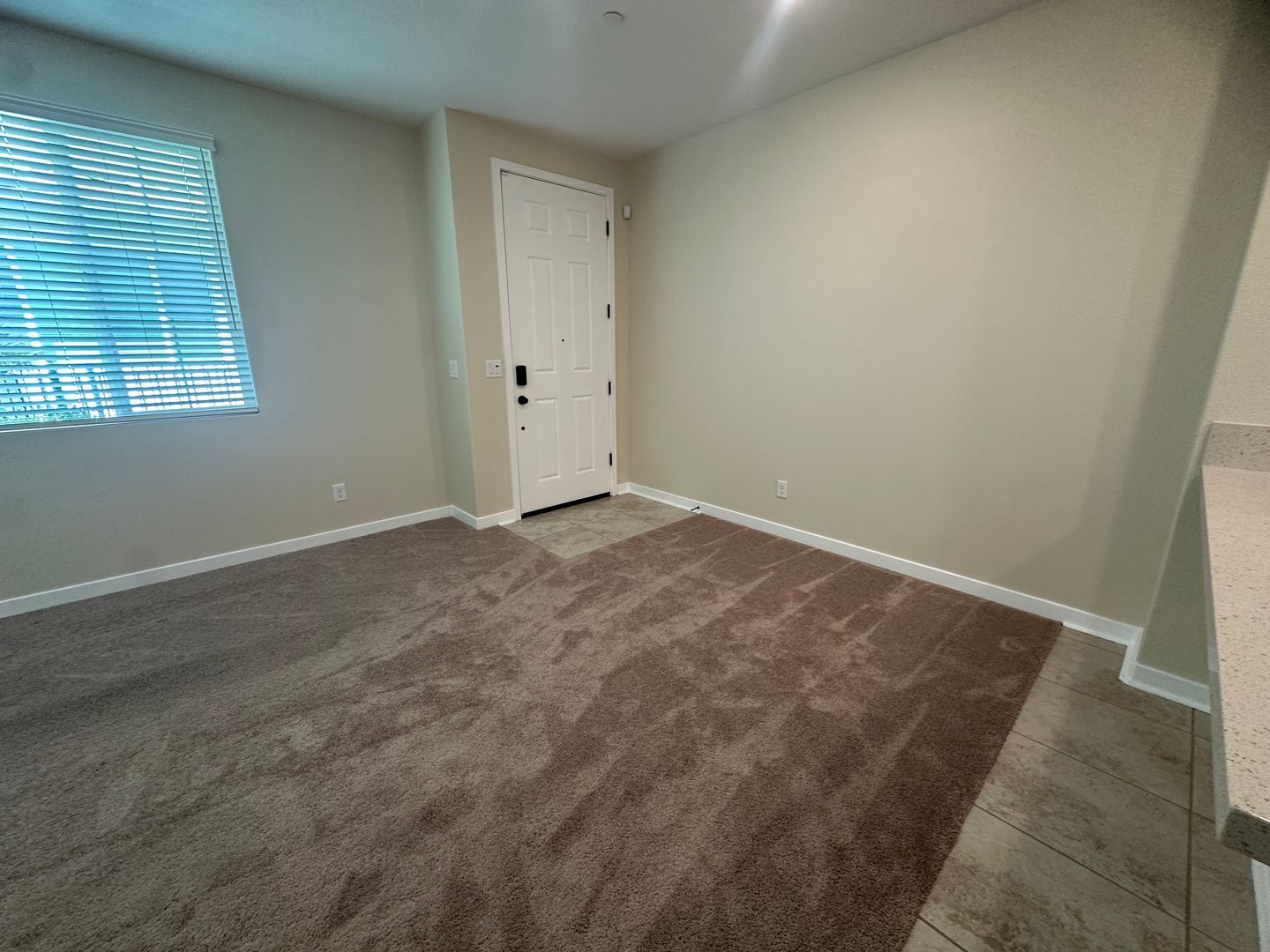 5301 E Commerce Way  #62102  - Sacramento - California - 3 bed, 2 bath rental property
