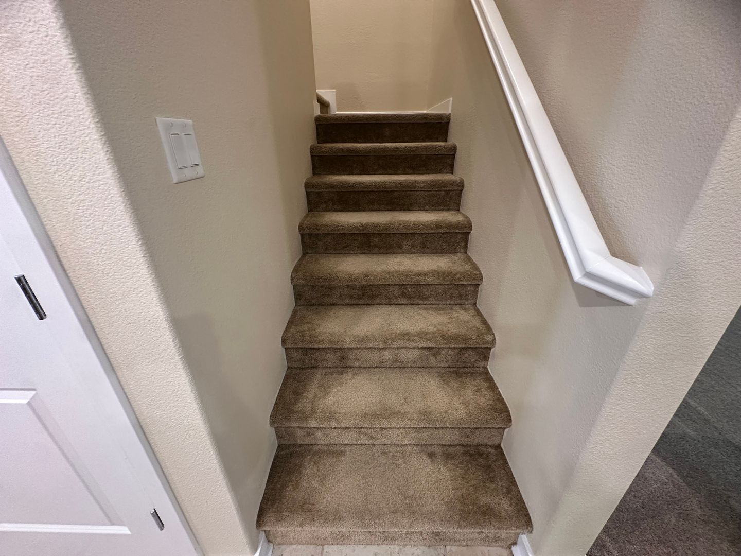 5301 E Commerce Way  #62102  - Sacramento - California - 3 bed, 2 bath rental property